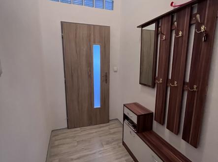 Pronájem bytu, 1+1, 32 m²