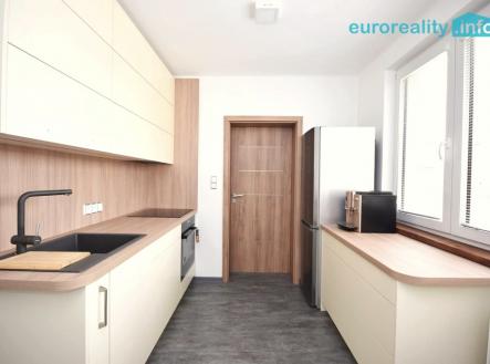 Prodej bytu, 2+1, 53 m²