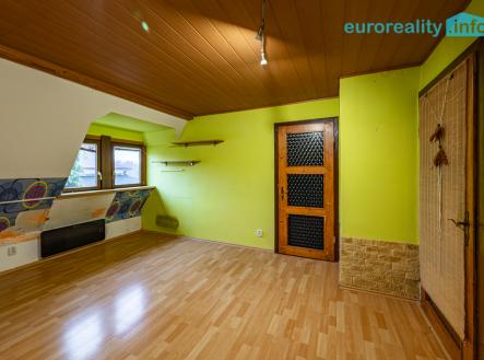 Prodej bytu, 2+1, 79 m²