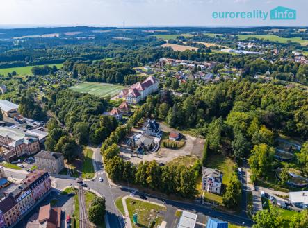 Prodej nájemního domu, 1 497 m²