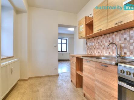 Pronájem bytu, 1+1, 38 m²