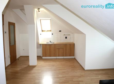 Prodej bytu, 1+kk, 35 m²