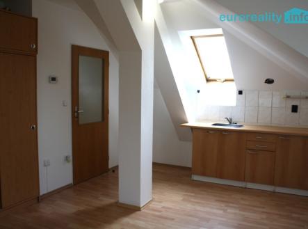 Prodej bytu, 1+kk, 35 m²
