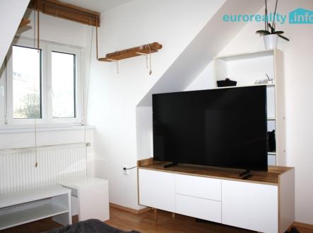 Prodej bytu, 2+kk, 62 m²