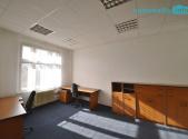 Pronájem kanceláře, 64 m²