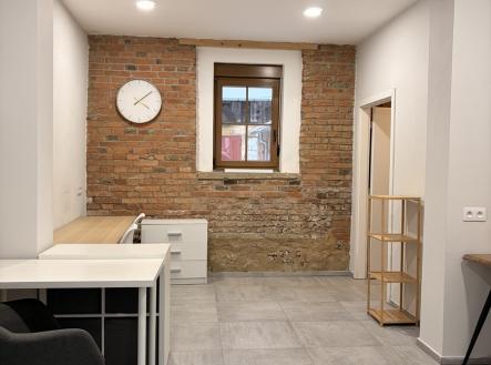 Pronájem kanceláře, 25 m²