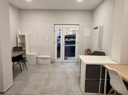 Pronájem kanceláře, 25 m²