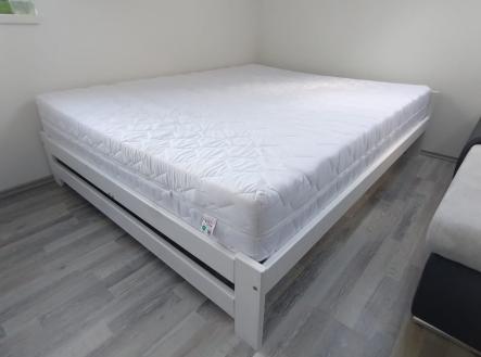 Pronájem bytu, 1+kk, 35 m²