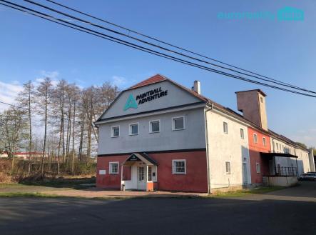 Pronájem skladovací prostor, 1 800 m²