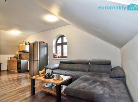 Pronájem bytu, 2+1, 51 m²