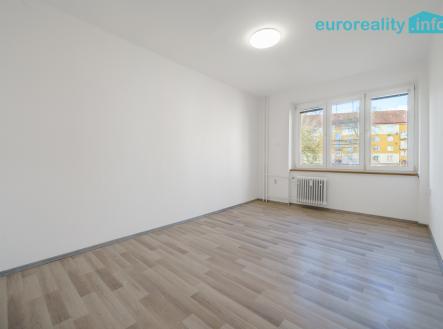Prodej bytu, 3+1, 53 m²