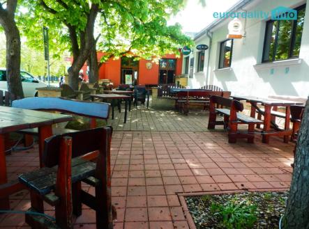 Pronájem restaurace, 322 m²