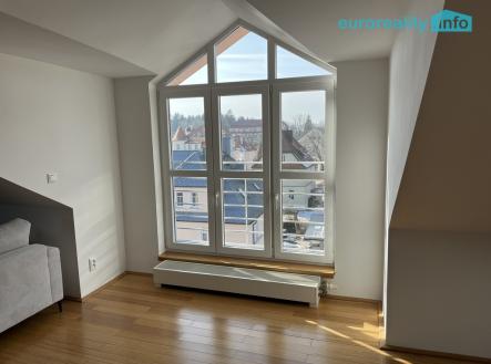 Prodej bytu, 3+kk, 140 m²