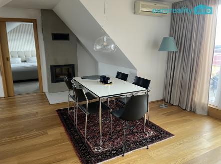 Prodej bytu, 3+kk, 140 m²