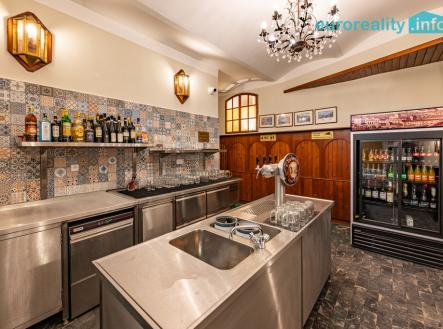 Pronájem restaurace, 120 m²