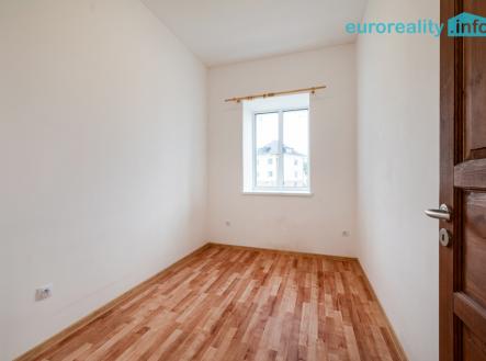 Pronájem bytu, 3+kk, 58 m²