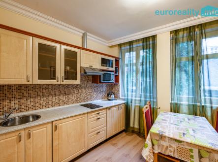 Pronájem bytu, 2+1, 65 m²