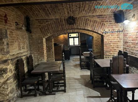 Pronájem restaurace, 144 m²