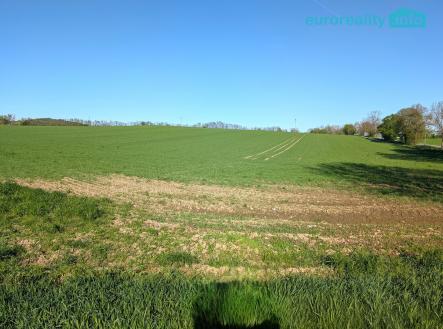 Prodej pozemku, zemědělská půda, 16 452 m²