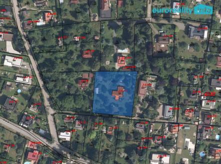 Prodej pozemku pro bydlení, 2 212 m²