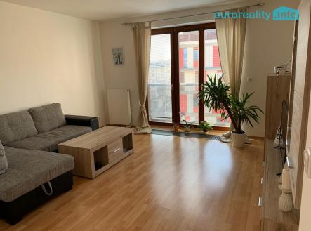 Pronájem bytu, 2+kk, 58 m²
