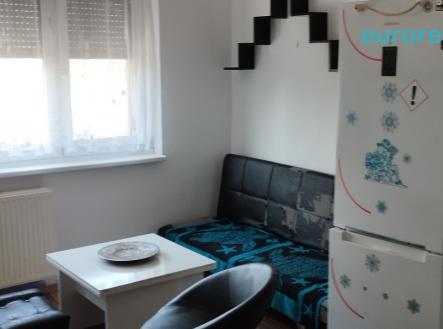 Pronájem bytu, 1+1, 40 m²