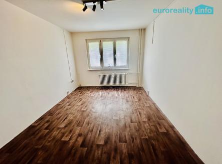 Pronájem bytu, 1+1, 38 m²