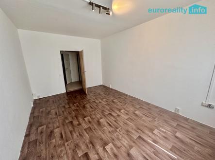 Pronájem bytu, 1+1, 38 m²