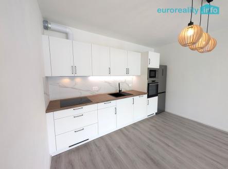 Pronájem bytu, 2+kk, 70 m²