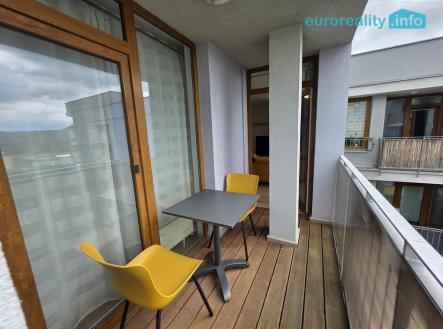 Pronájem bytu, 2+kk, 54 m²