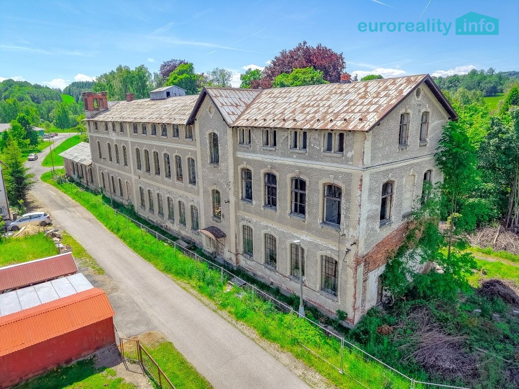 dji-20260527135517-0910-d.jpg