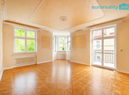 Prodej bytu, 4+kk, 137 m²