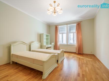 Prodej bytu, 2+1, 86 m²