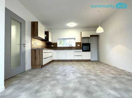 Prodej domu/vily, 130 m², Plzeň – náhled fotky 2