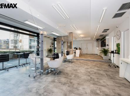 Pronájem obchodní prostor, 177 m²