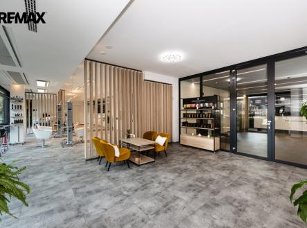 Pronájem obchodní prostory, 177 m²