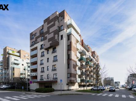 Pronájem bytu, 1+kk, 38 m²