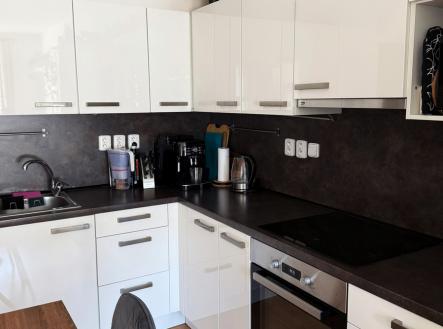 Pronájem bytu, 2+kk, 56 m²