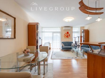 Prodej bytu, 2+kk, 74 m²