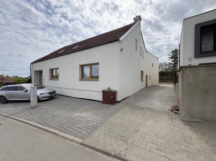 Pronájem bytu, 3+1, 86 m²