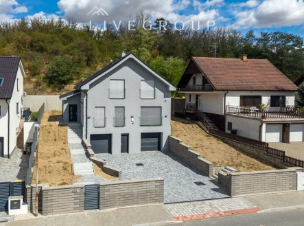 Prodej rodinného domu 5+kk 183 m2, pozemek 665 m2