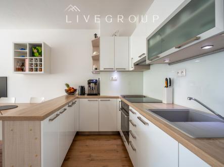 Prodej bytu, 4+kk, 75 m²