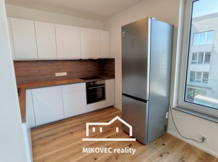 Pronájem bytu, 2+kk, 75 m²