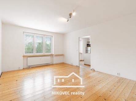 Prodej bytu, 1+1, 43 m²