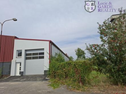 Pronájem skladovací prostor, 232 m²