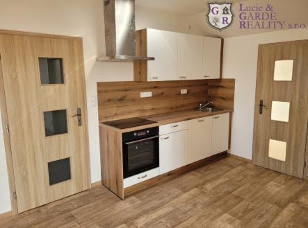 Pronájem bytu, 2+kk, 60 m²