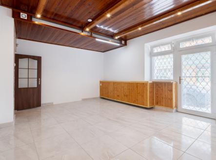 Pronájem obchodní prostory, 47 m²