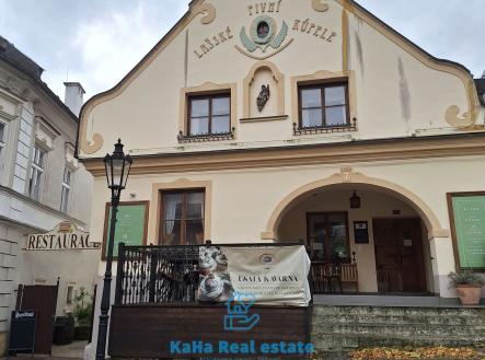 Prodej komerčního objektu, jiný, 950 m²