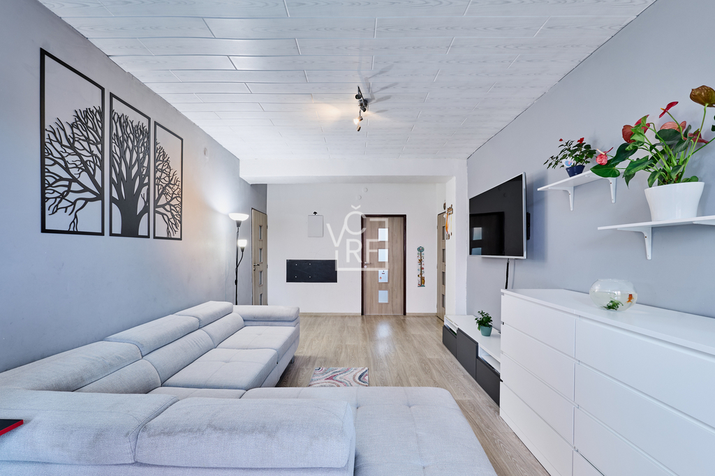 1668126-hdr.jpg