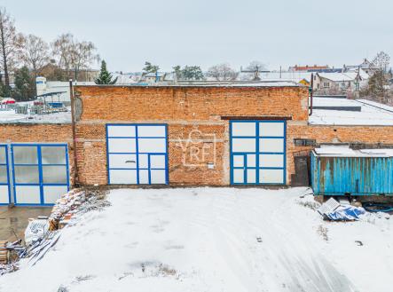 Pronájem skladovací prostor, 400 m²